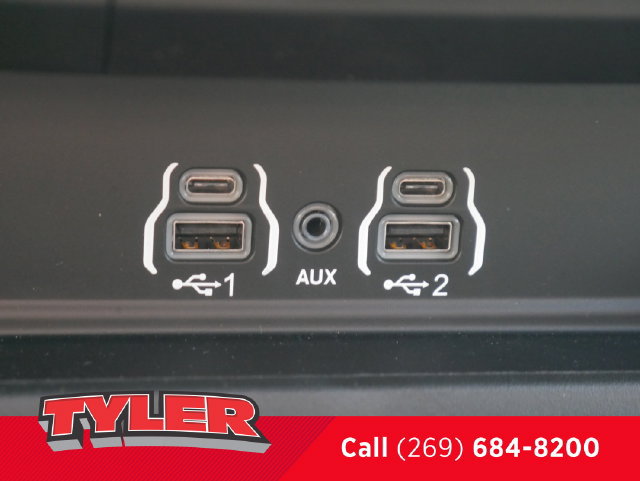 New 2026 RAM 2500 Laramie w/ Night Edition AWD/4WD image 33