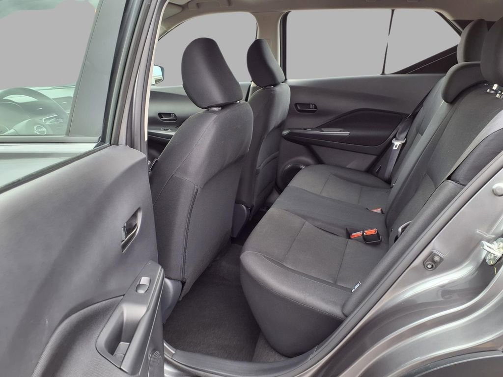Certified 2025 Nissan Kicks Play S image 24