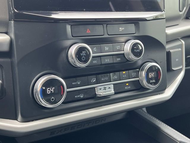 Used 2023 Ford Expedition XLT image 20