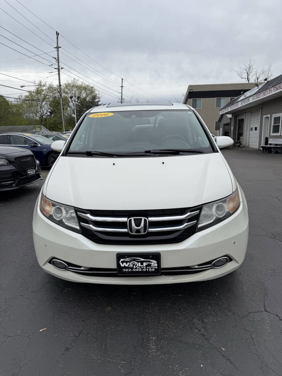 Used 2016 Honda Odyssey Touring image 3