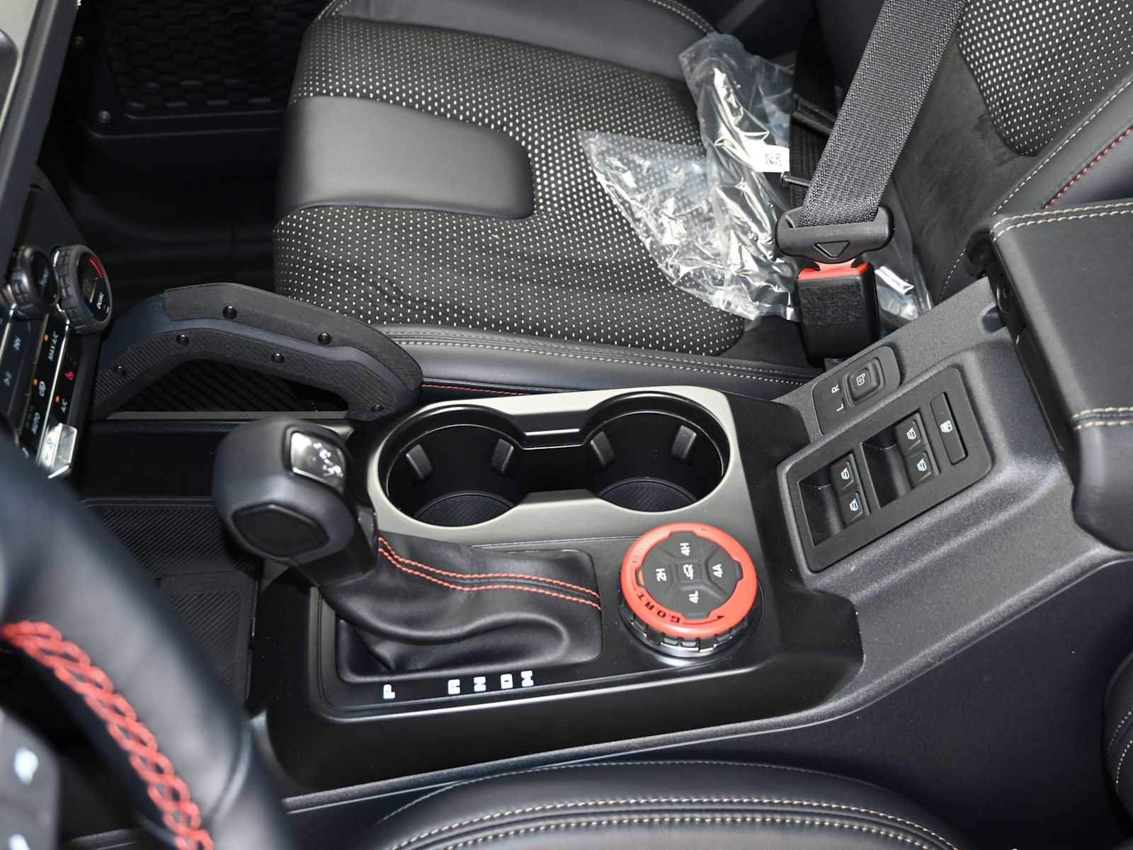 New 2025 Ford Bronco Raptor image 15