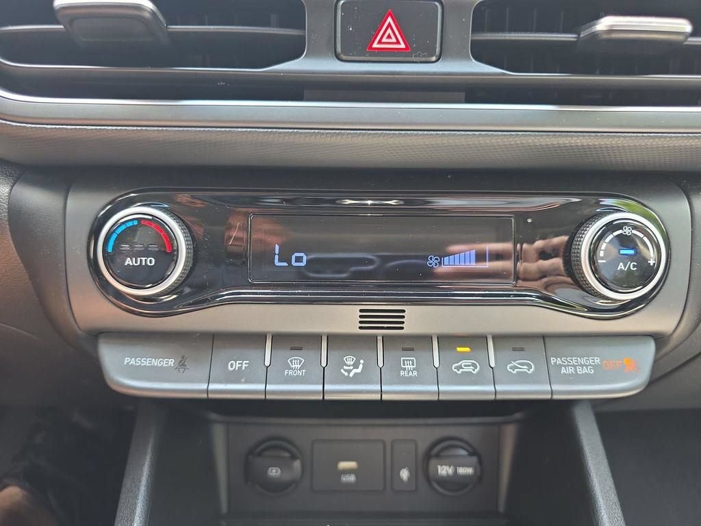Used 2023 Hyundai Kona SEL w/ Convenience Package AWD/4WD image 30