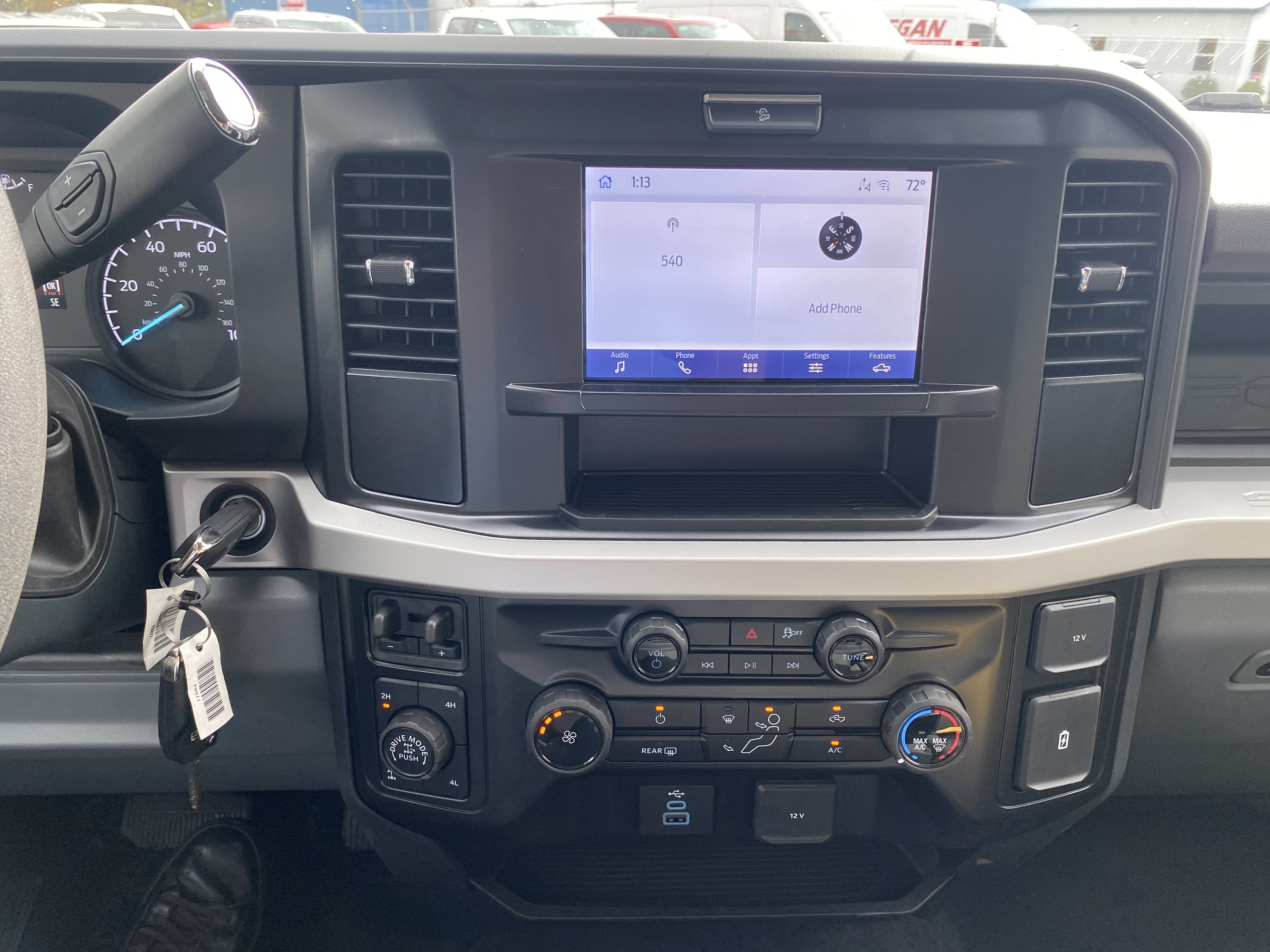 New 2027 Ford F250 XL w/ Tremor Off-Road Package AWD/4WD image 29