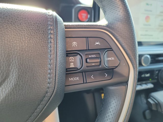 Used 2025 Toyota 4Runner TRD Off-Road Premium image 26