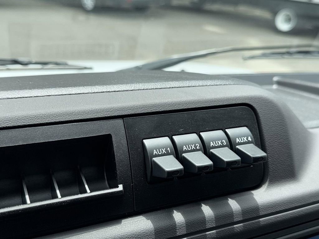 New 2025 Ford E-350 and Econoline 350 Super Duty w/ Power Equipment Group image 34