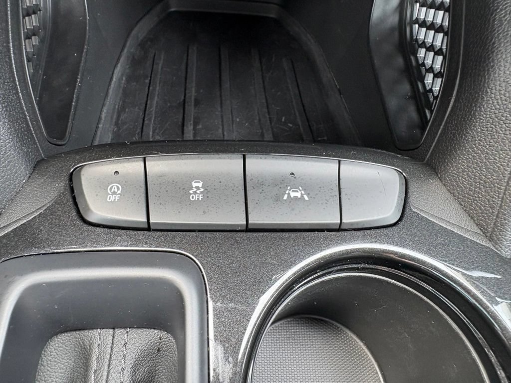 Used 2023 Chevrolet TrailBlazer LT FWD image 4