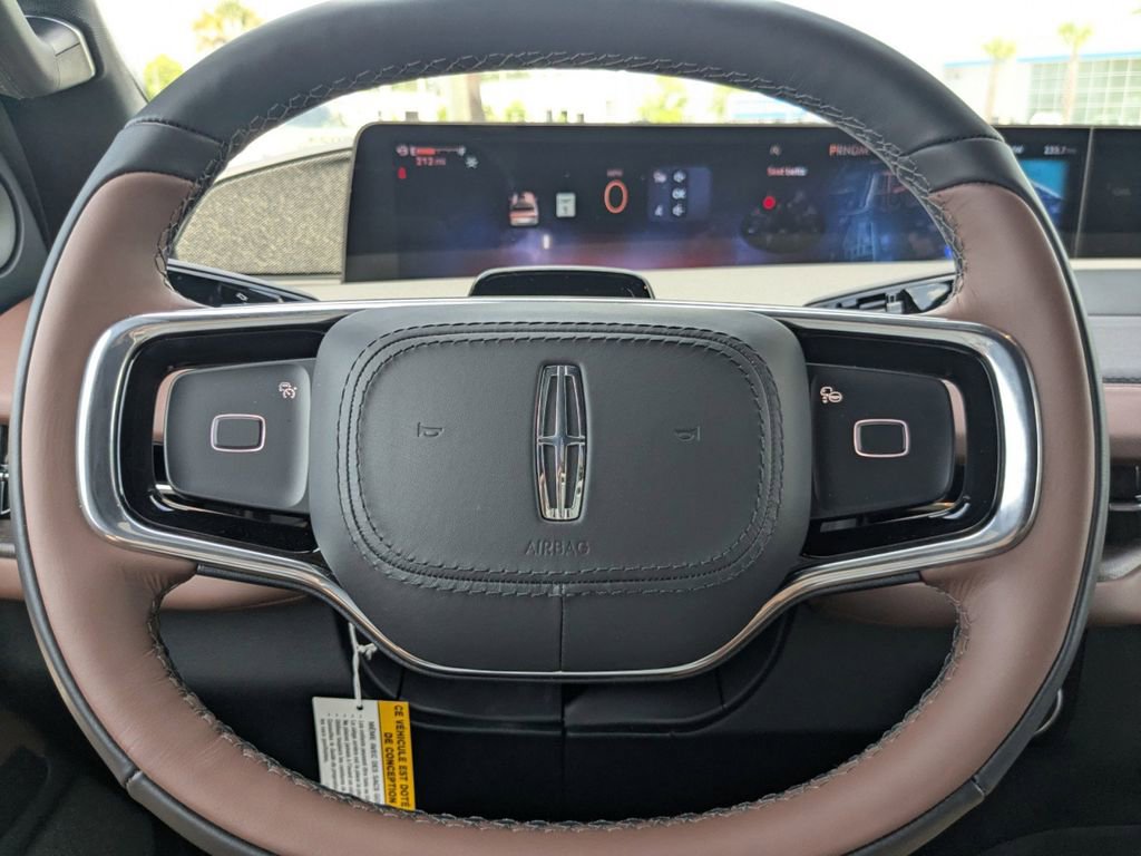 New 2026 Lincoln Navigator L Reserve AWD/4WD image 31