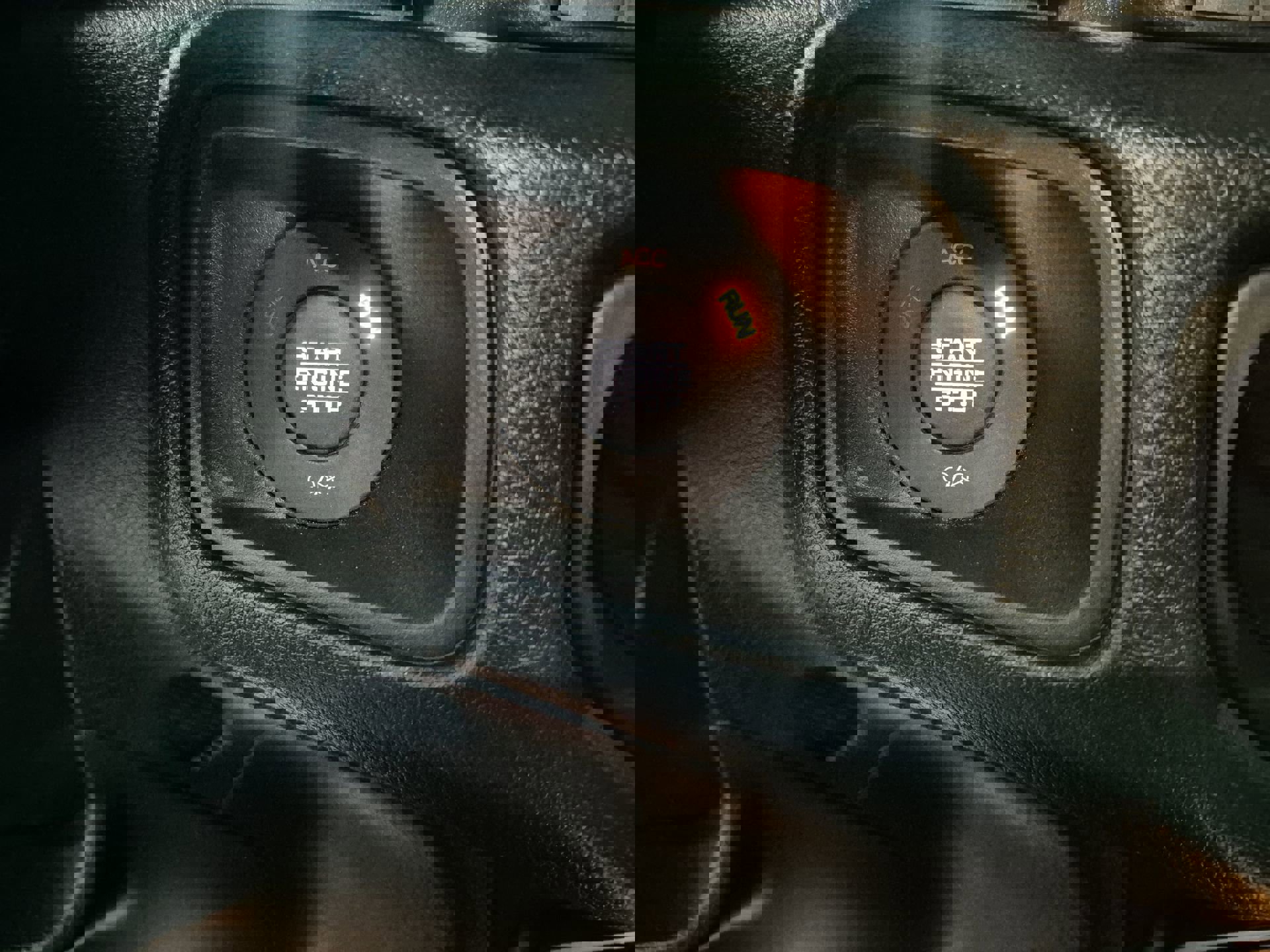 Used 2024 Jeep Wrangler Willys image 17