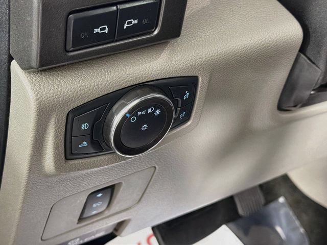 Used 2017 Ford F450 XLT w/ XLT Premium Package AWD/4WD image 10