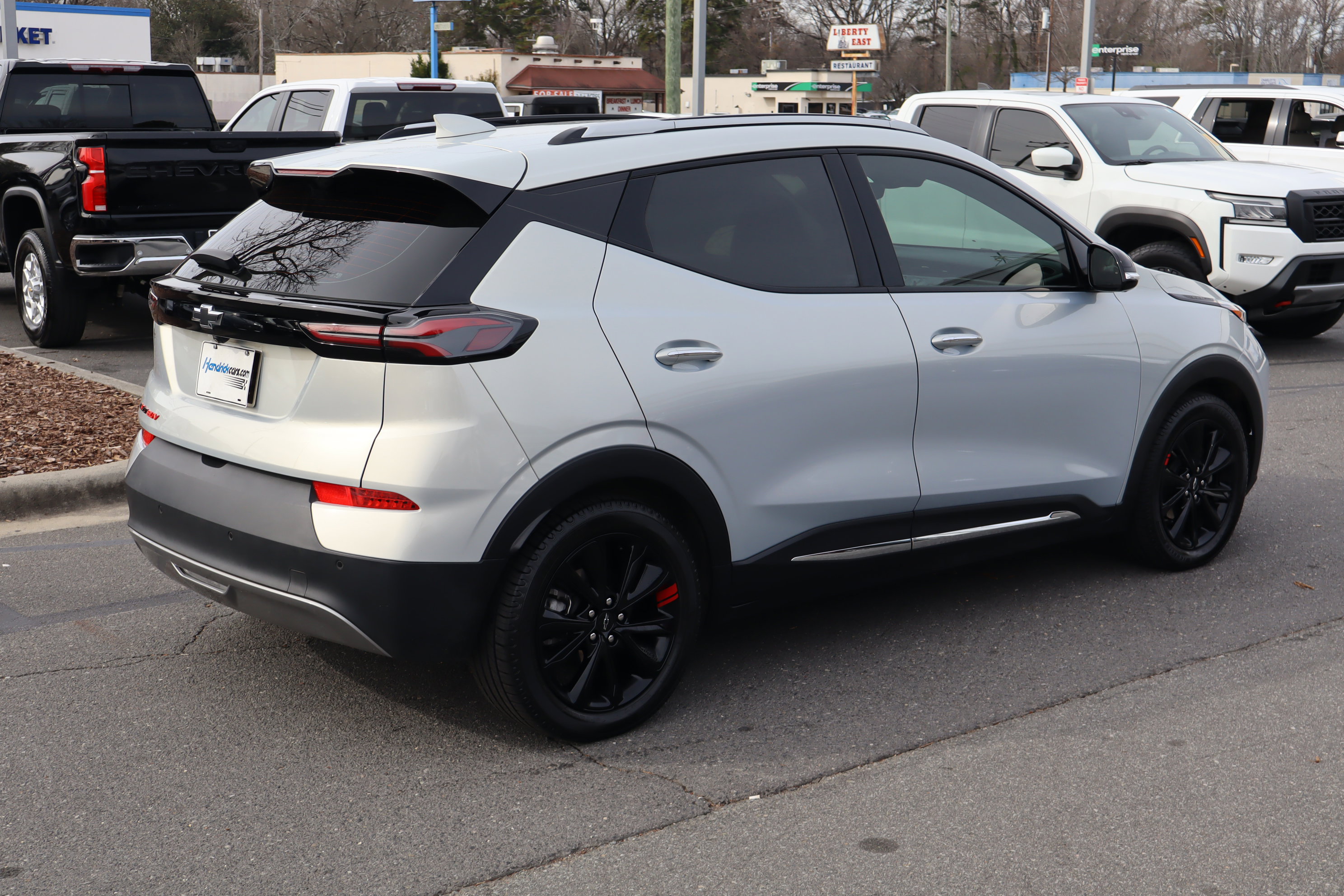 Certified 2023 Chevrolet Bolt EUV Premier w/ Sun & Sound Package image 10