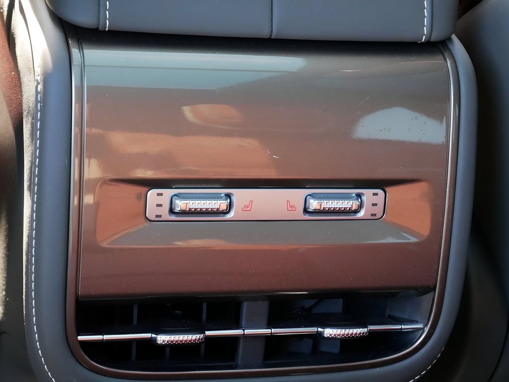 Certified 2025 Lincoln Nautilus Black Label AWD/4WD image 15