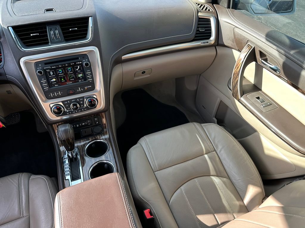 Used 2016 GMC Acadia Denali image 18