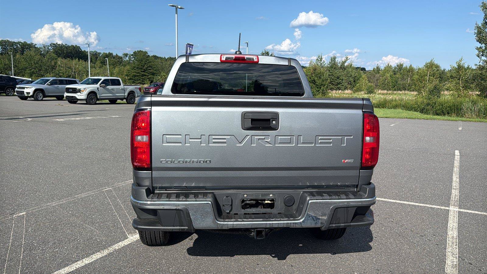 Used 2021 Chevrolet Colorado W/T w/ WT Convenience Package AWD/4WD image 8
