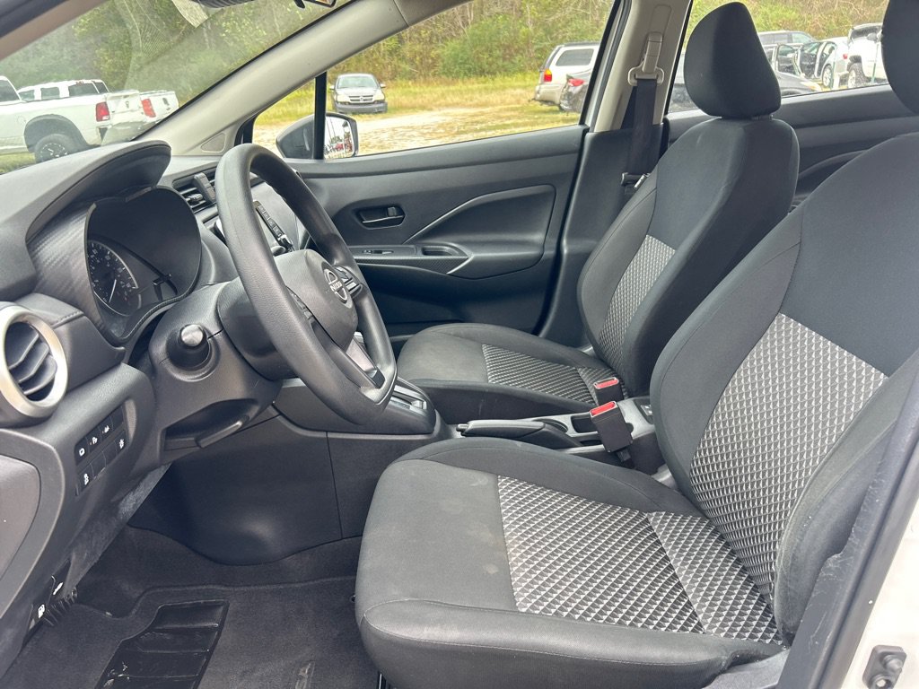 Used 2024 Nissan Versa S w/ Trunk Package FWD image 8