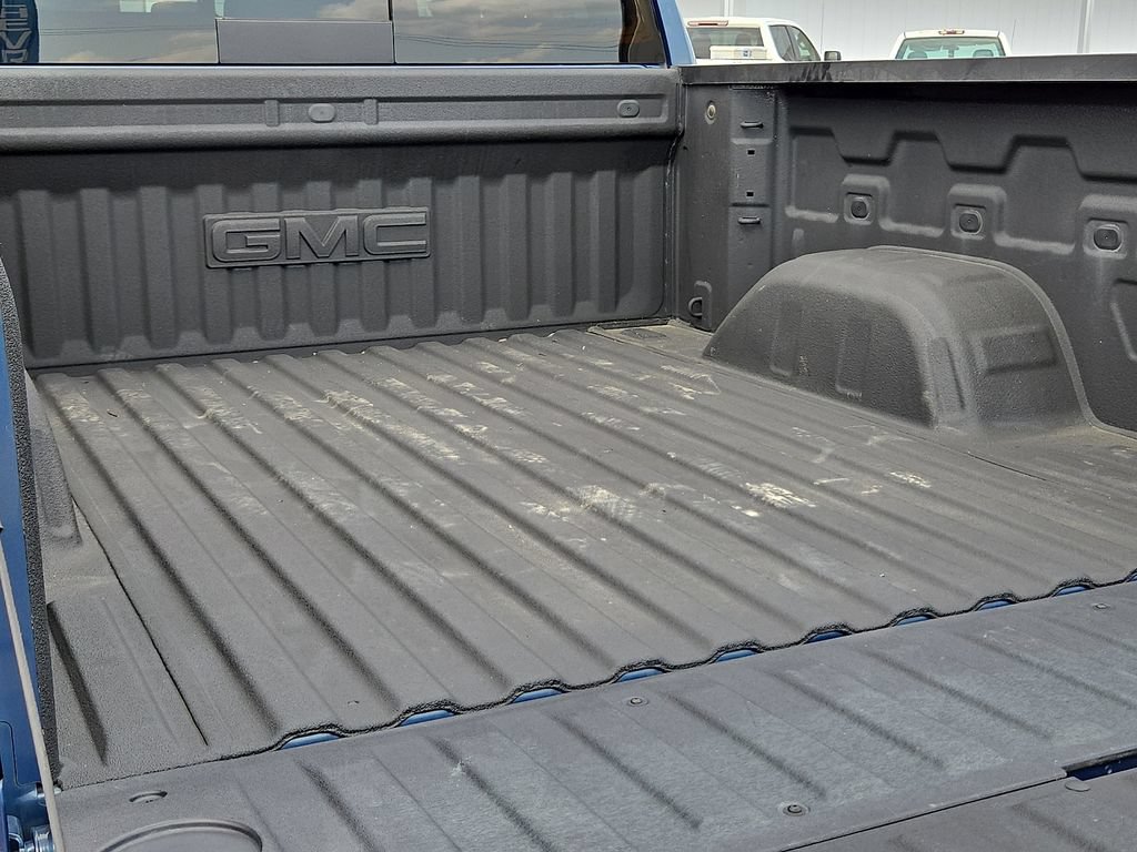 Used 2024 GMC Sierra 1500 SLT w/ SLT Premium Plus Package AWD/4WD image 8