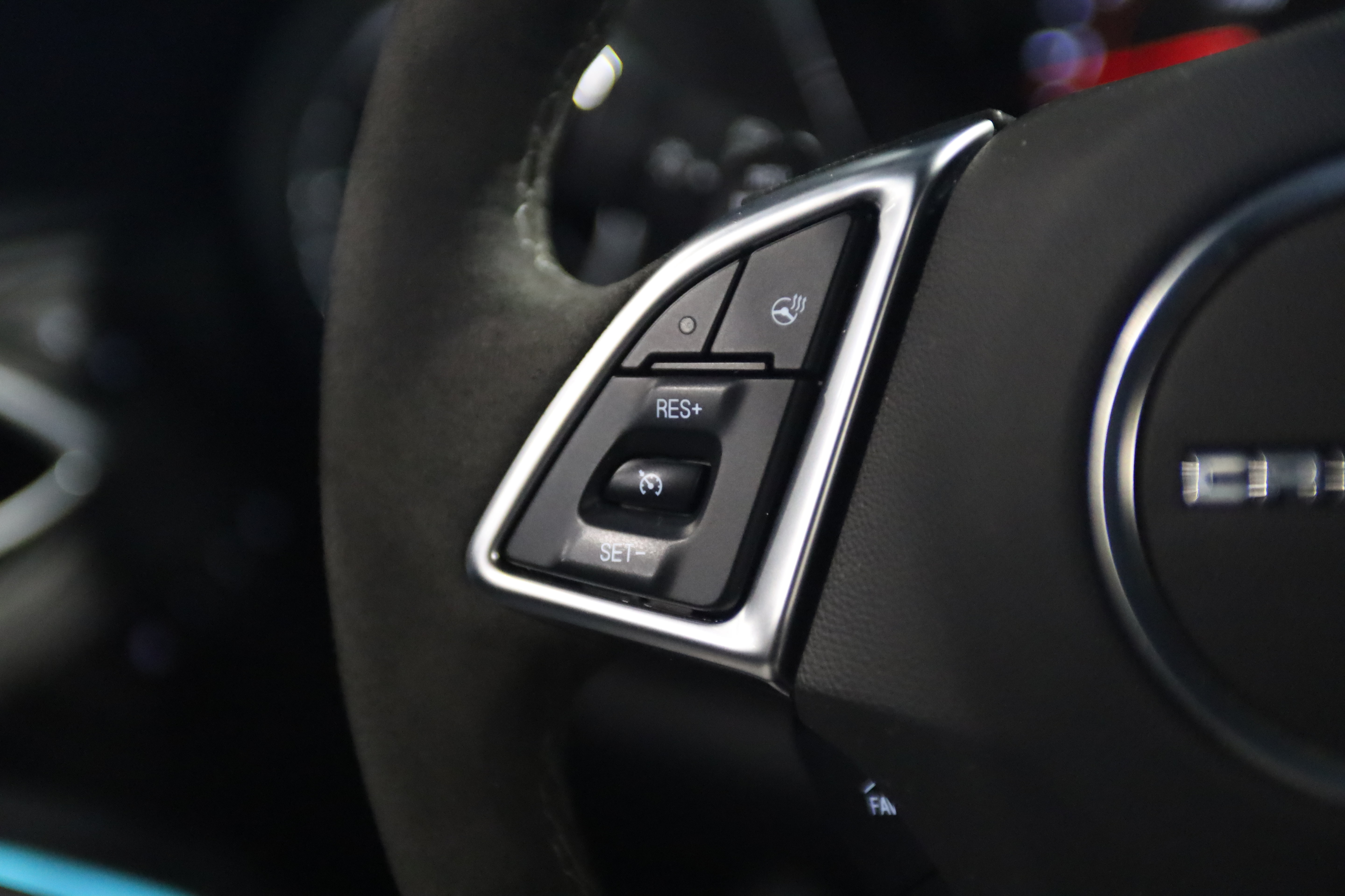 Used 2019 Chevrolet Camaro SS RWD image 20