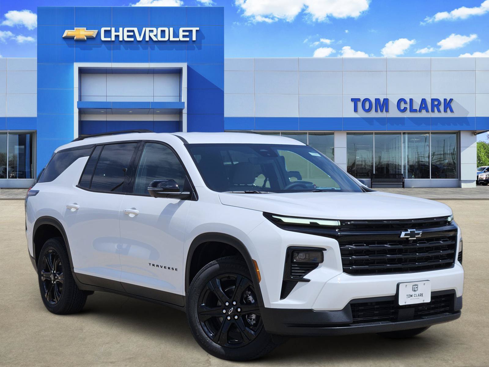New 2027 Chevrolet Traverse LT w/ Midnight/Sport Edition