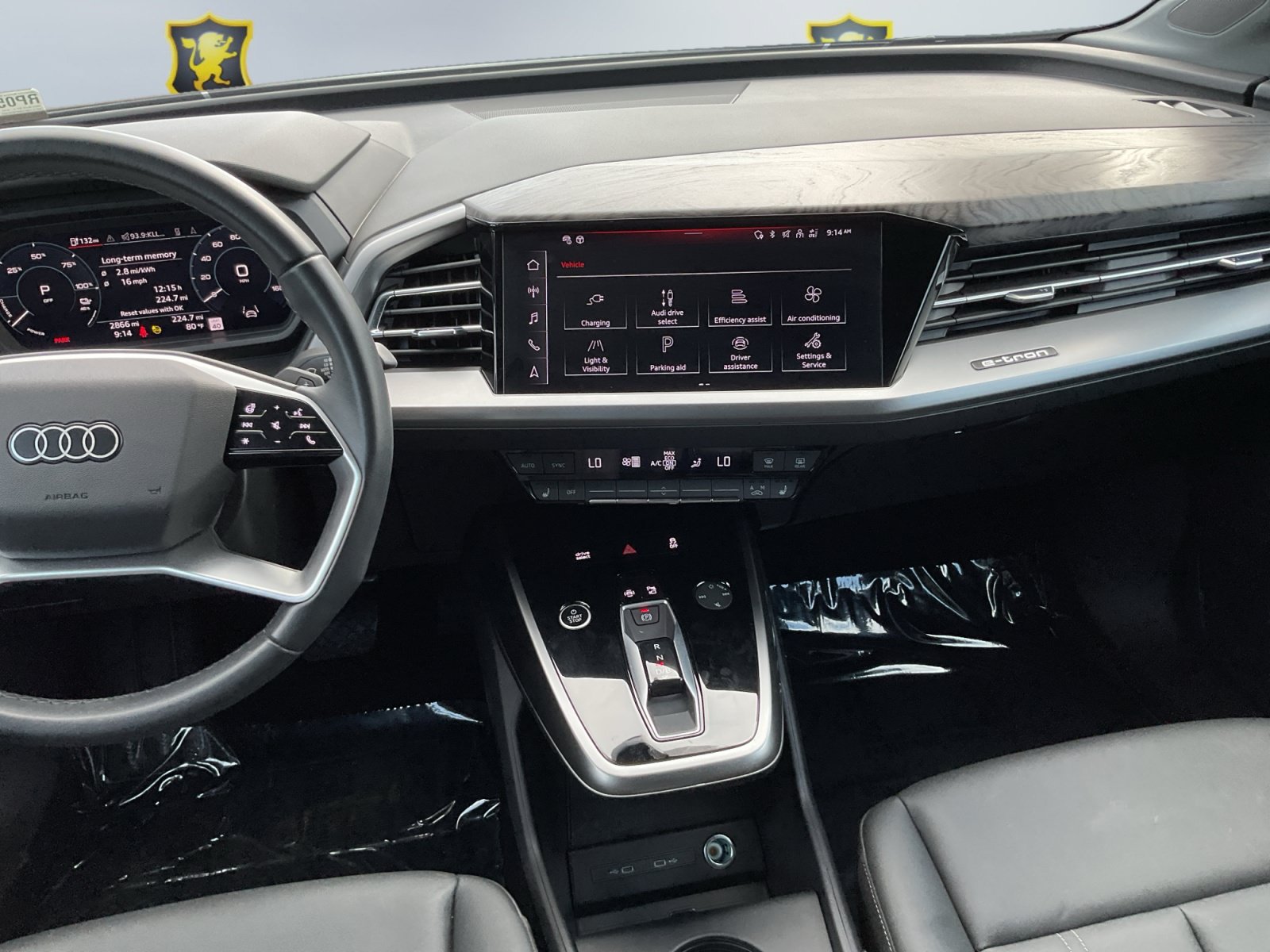 Used 2024 Audi Q4 e-tron Premium Plus w/ Premium Plus AWD/4WD image 13