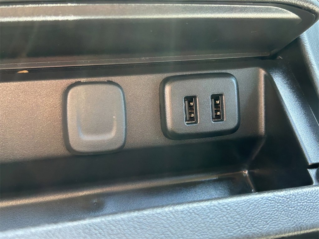 Used 2019 GMC Yukon Denali w/ Denali Ultimate Package image 38