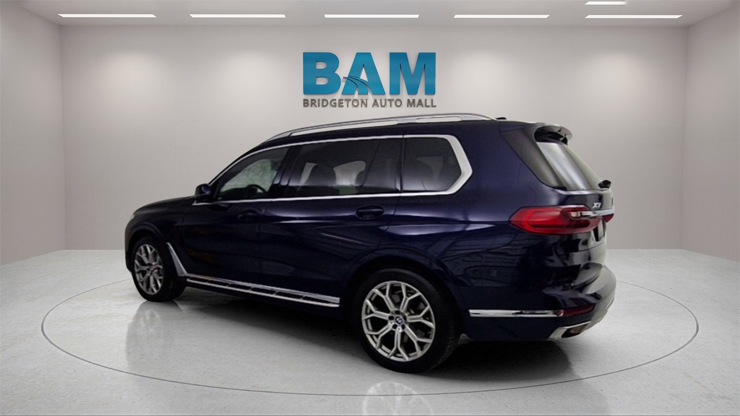 Used 2022 BMW X7 xDrive40i w/ Executive Package image 5