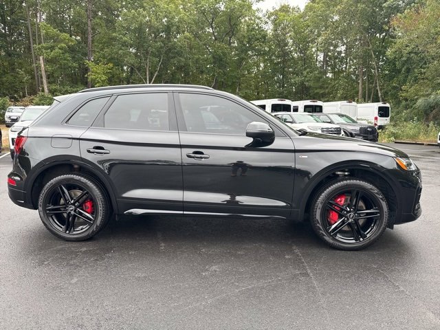 Used 2024 Audi Q5 e Premium Plus w/ Premium Plus Package image 6