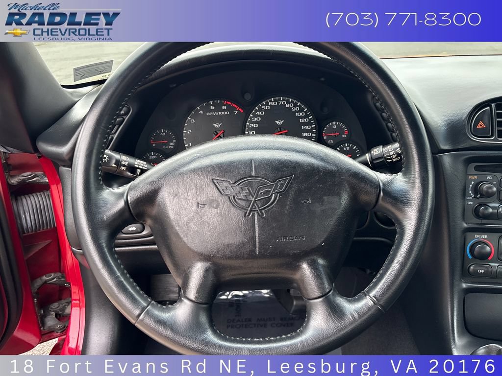 Used 2004 Chevrolet Corvette Convertible w/ Preferred Equipment Group RWD image 16