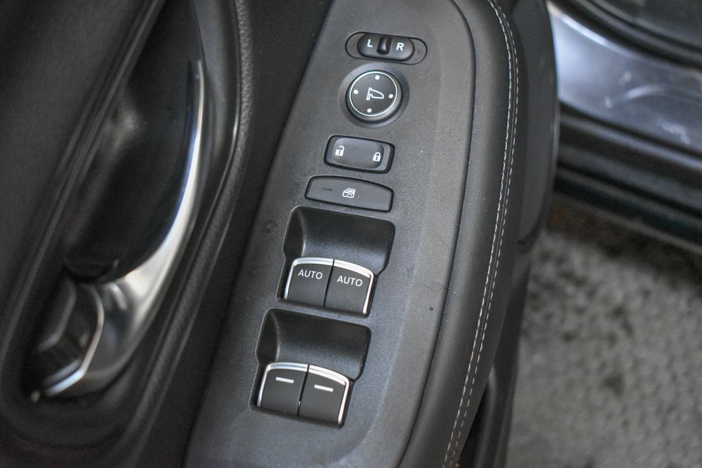 Used 2024 Honda HR-V EX-L image 21