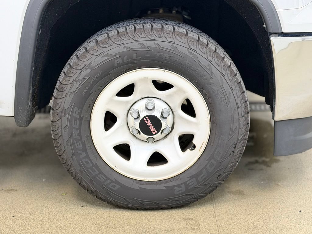 Used 2016 GMC Sierra 1500 2WD Regular Cab image 4