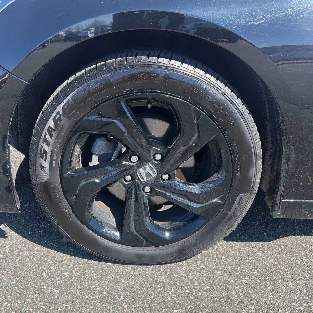 Used 2019 Honda Accord EX image 19