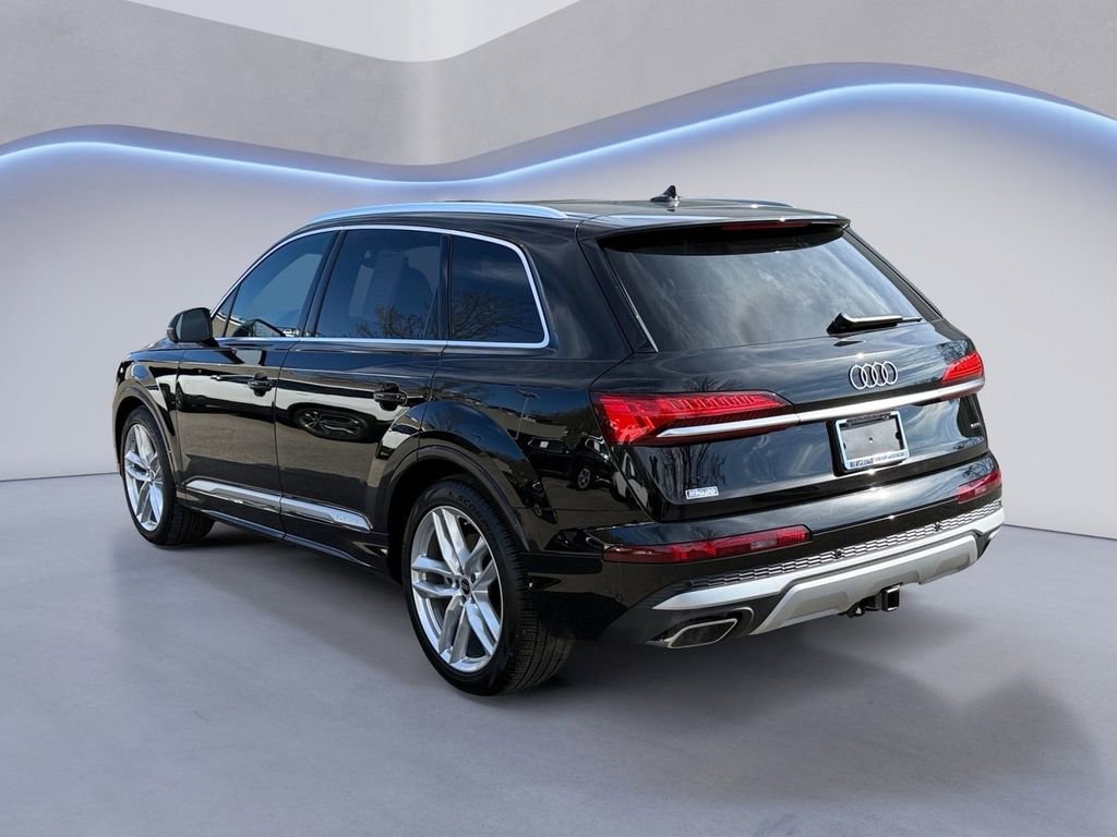 Used 2025 Audi Q7 3.0T Premium Plus AWD/4WD image 5