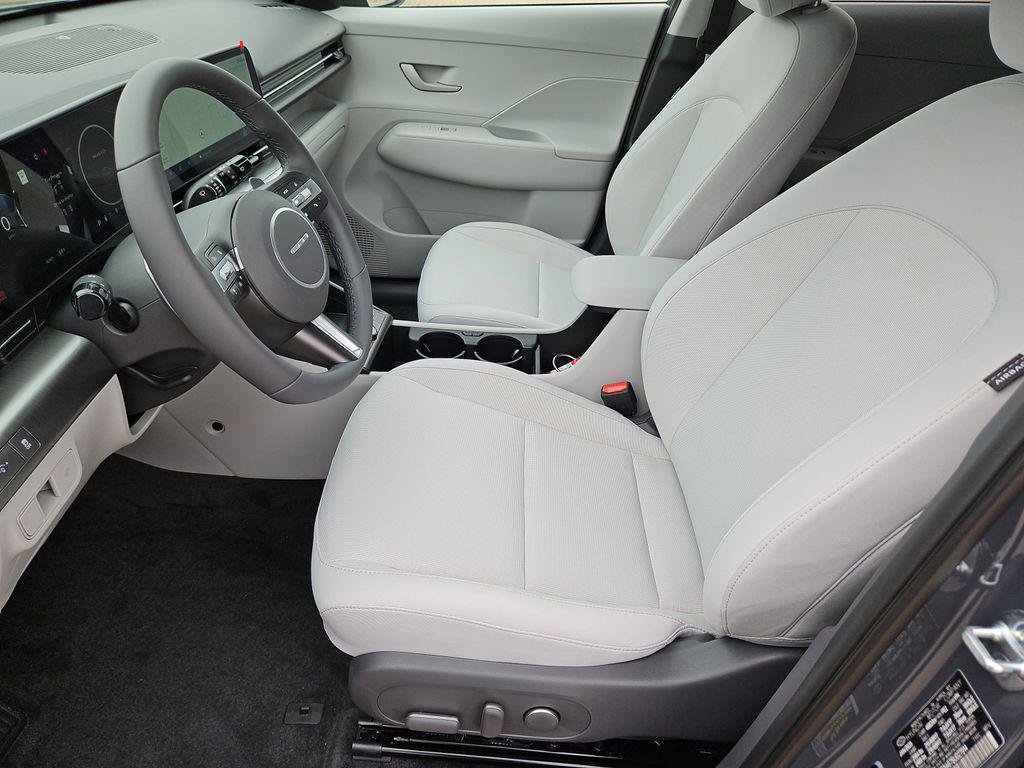 New 2025 Hyundai Kona SEL FWD image 10
