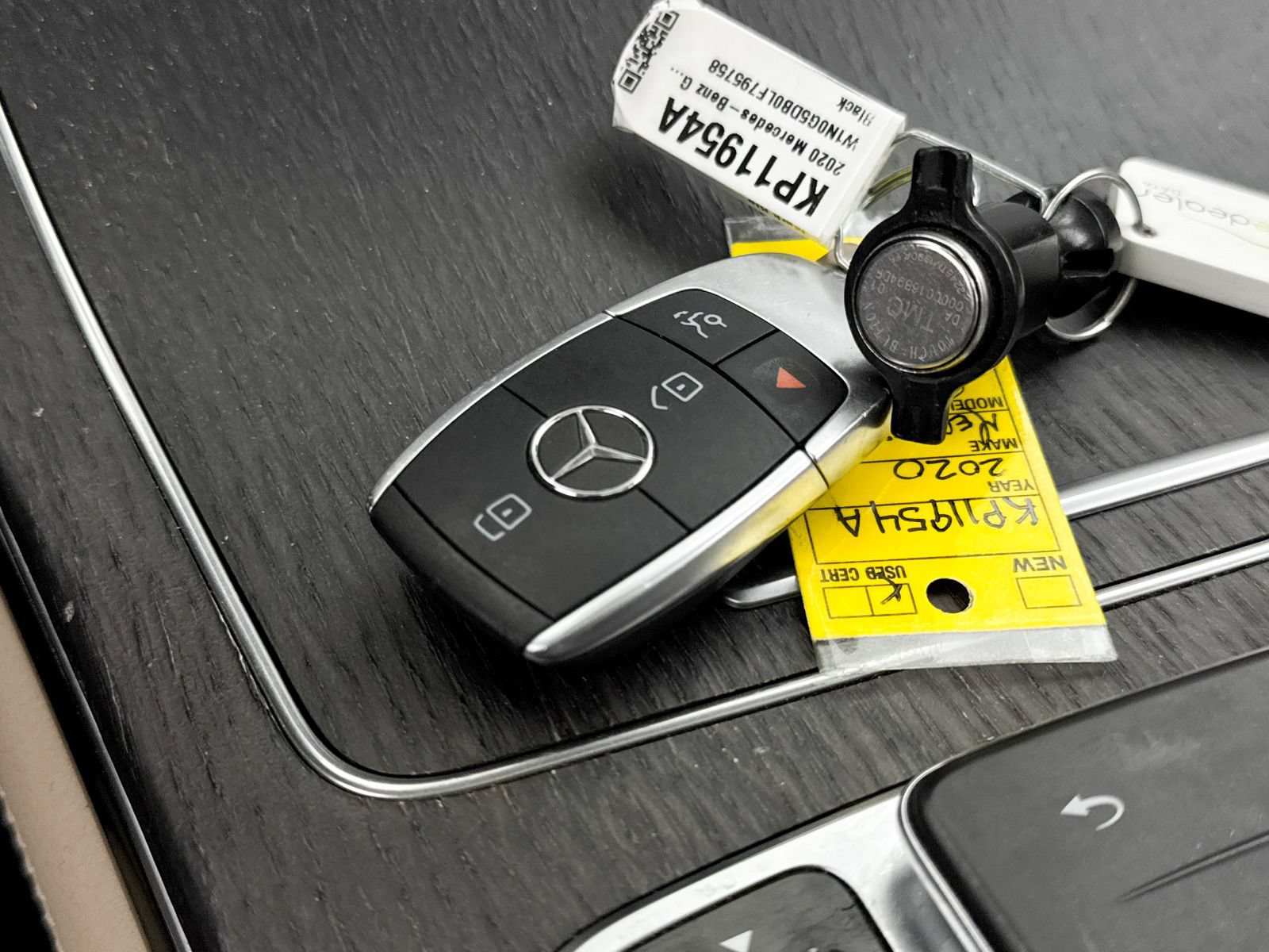 Used 2020 Mercedes-Benz GLC 350e 4MATIC image 37