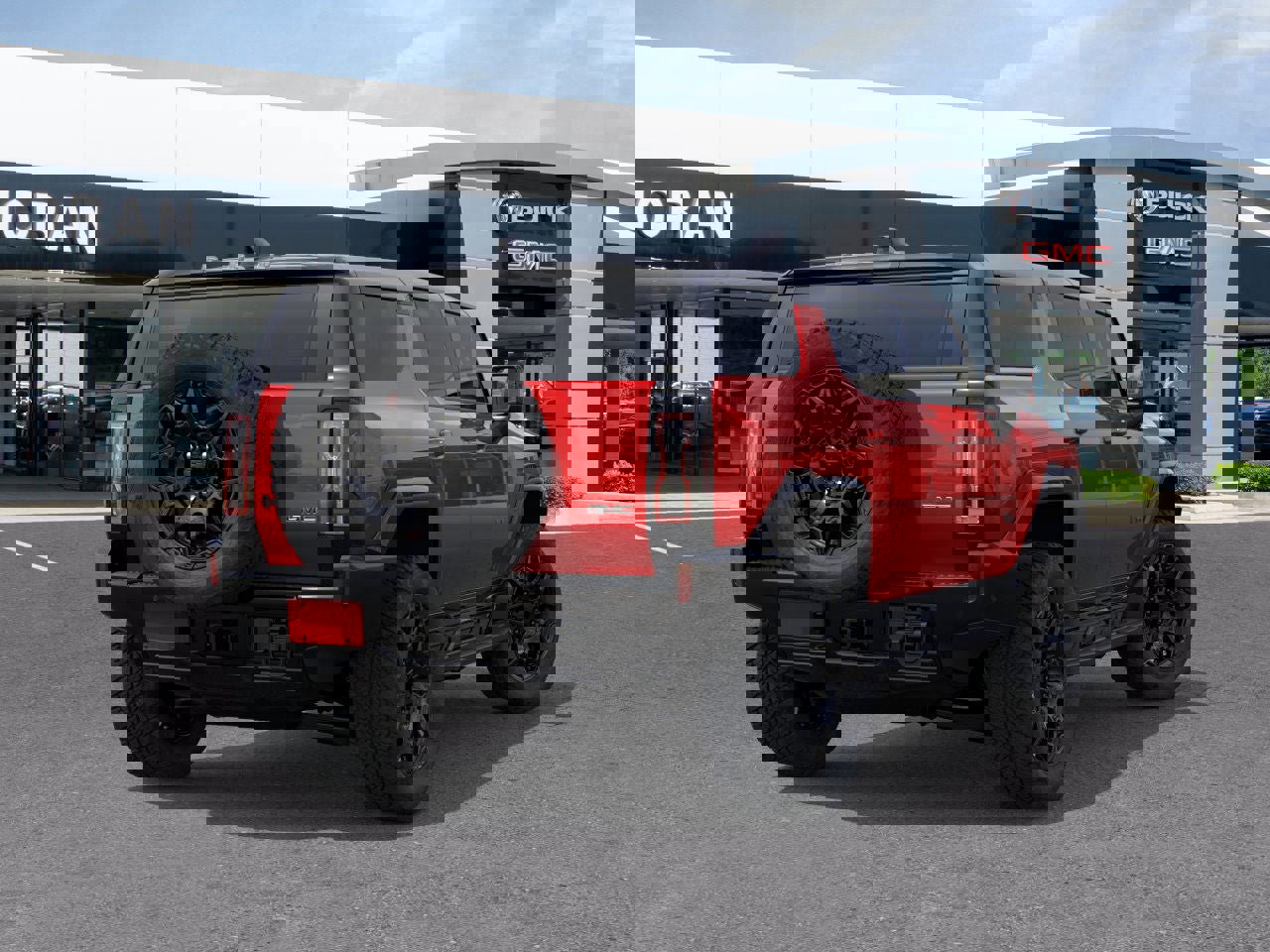 New 2025 GMC Hummer EV 2X w/ LPO, Dark Essentials Package image 7