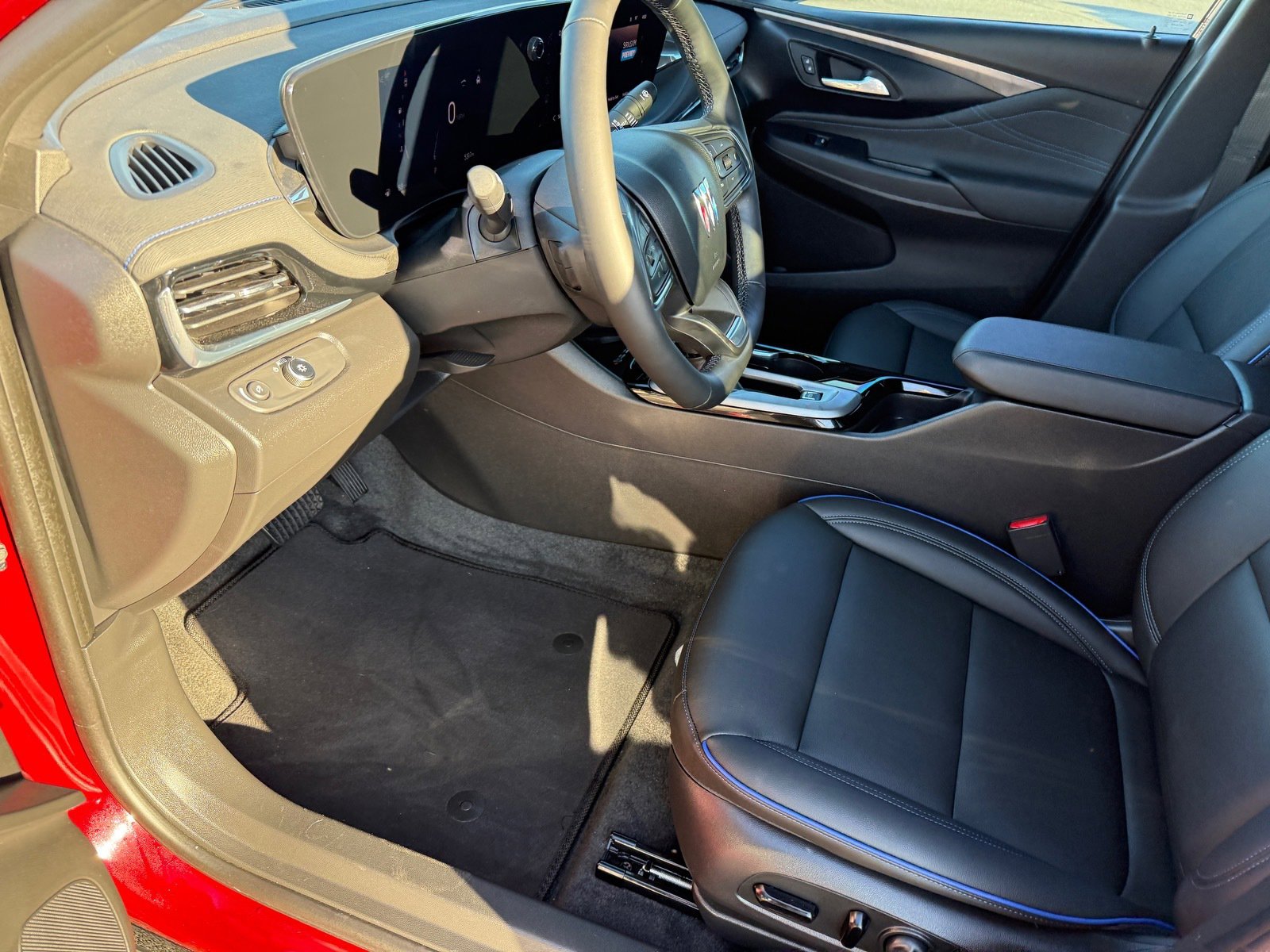 Certified 2025 Buick Envista Sport Touring w/ Convenience I Package image 18