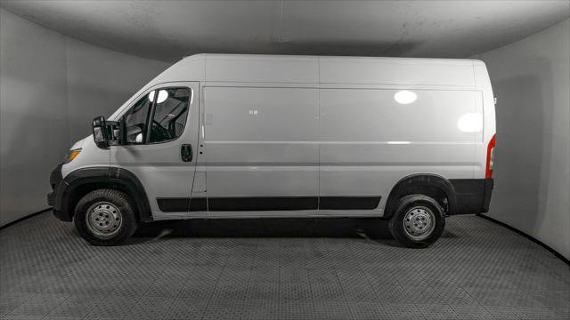 Used 2023 RAM ProMaster 2500 FWD image 3