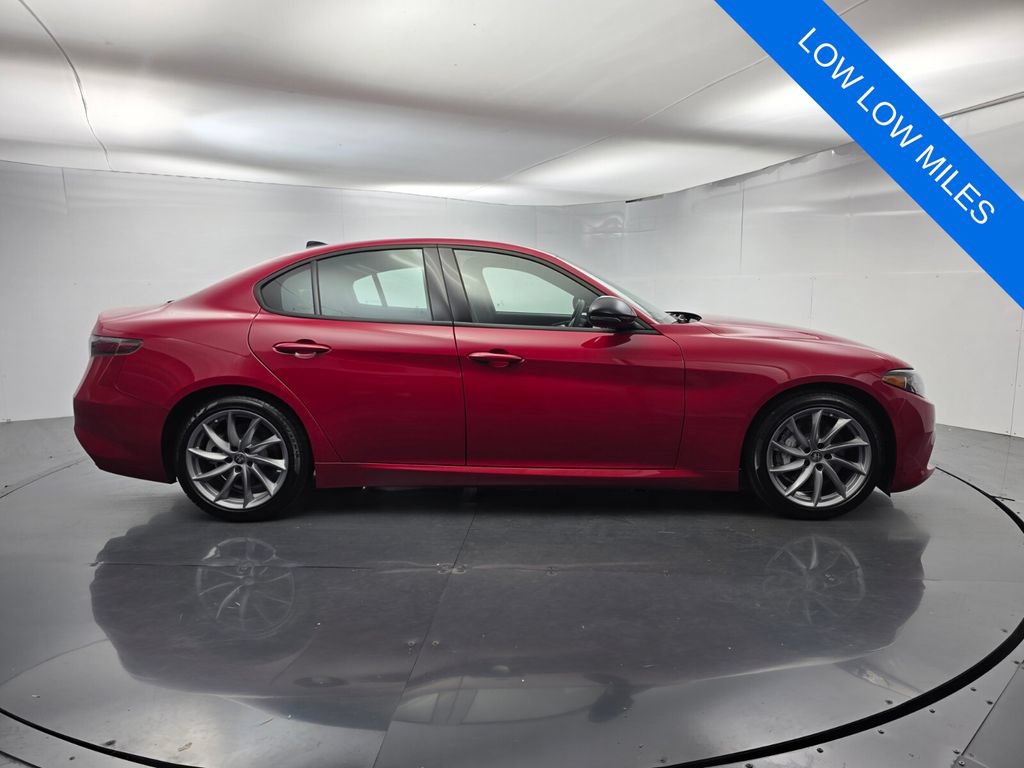 Used 2026 Alfa Romeo Giulia w/ Driving Assist Package RWD video 3