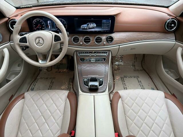 Used 2018 Mercedes-Benz E 400 4MATIC Wagon image 17