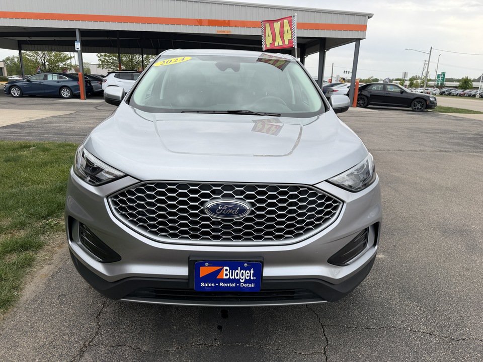 Used 2024 Ford Edge SEL w/ Cargo Accessory Package AWD/4WD image 9