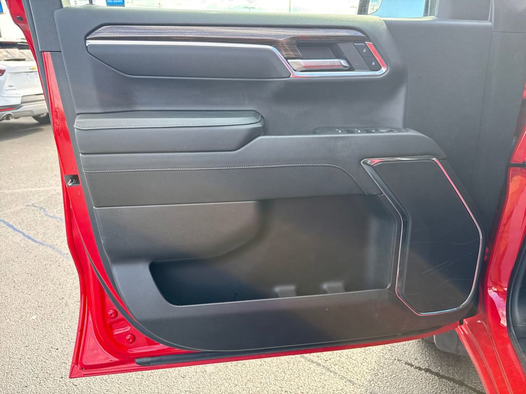 Used 2023 Chevrolet Silverado 1500 RST w/ LPO, Dark Essentials Package image 12