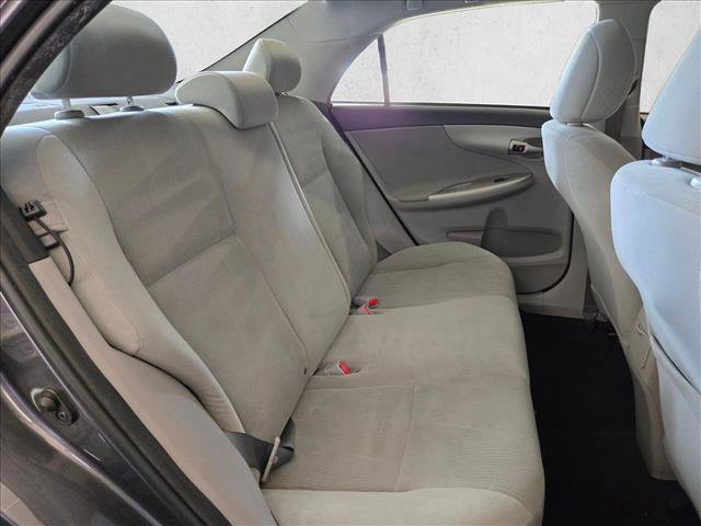 Used 2013 Toyota Corolla LE FWD image 13