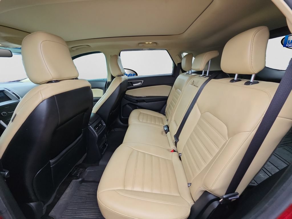 Used 2020 Ford Edge SEL w/ Convenience Package AWD/4WD image 10