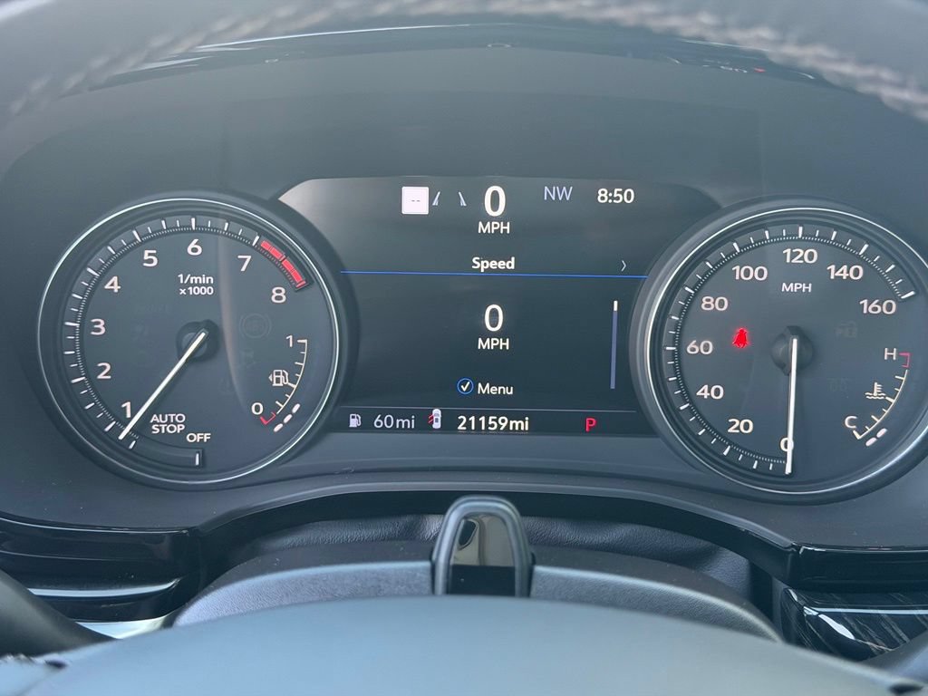 Used 2025 Cadillac XT6 Premium Luxury w/ Technology Package FWD image 25