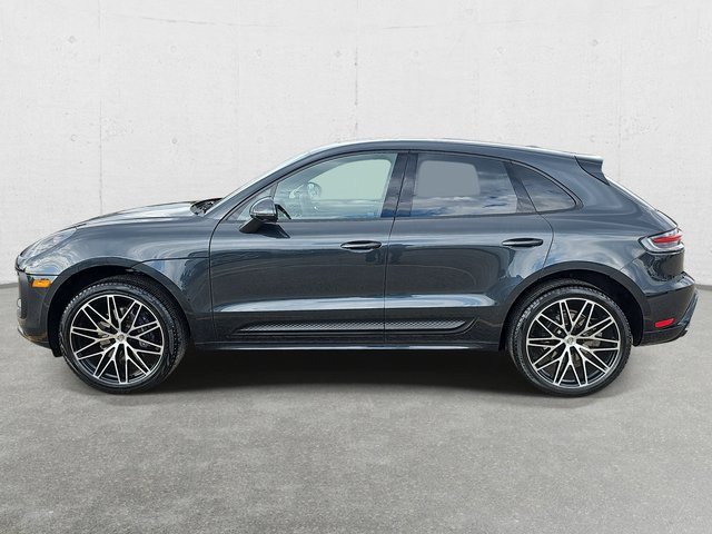 Used 2024 Porsche Macan image 8
