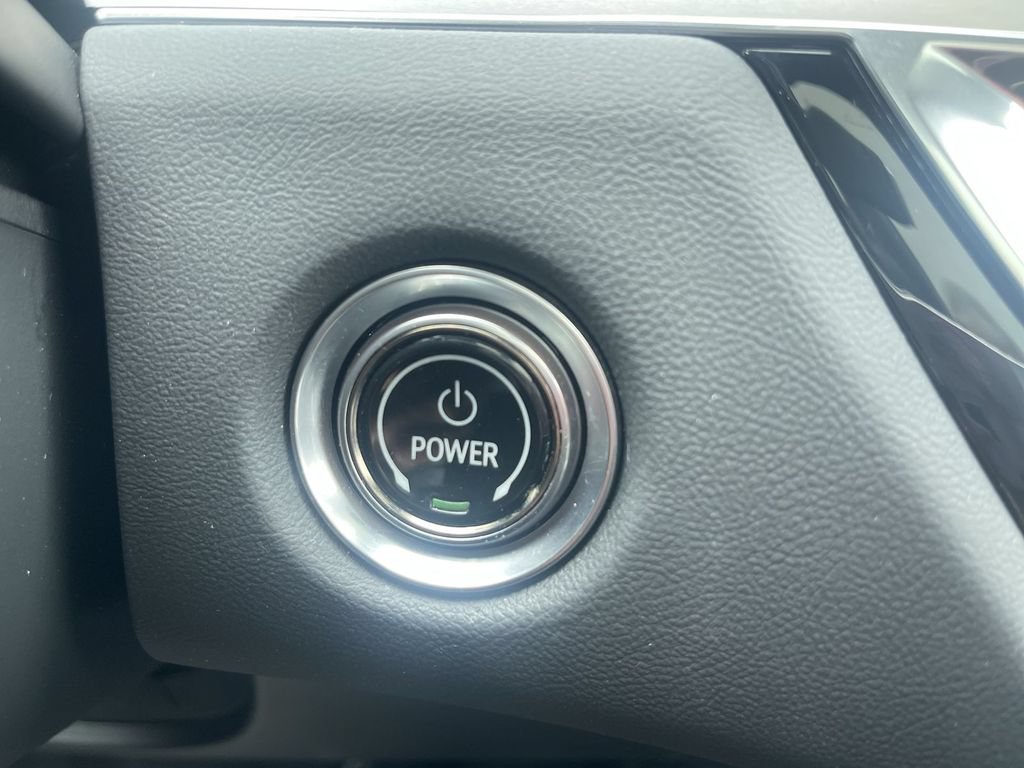 Certified 2024 Cadillac Lyriq Premium Luxury AWD/4WD image 24