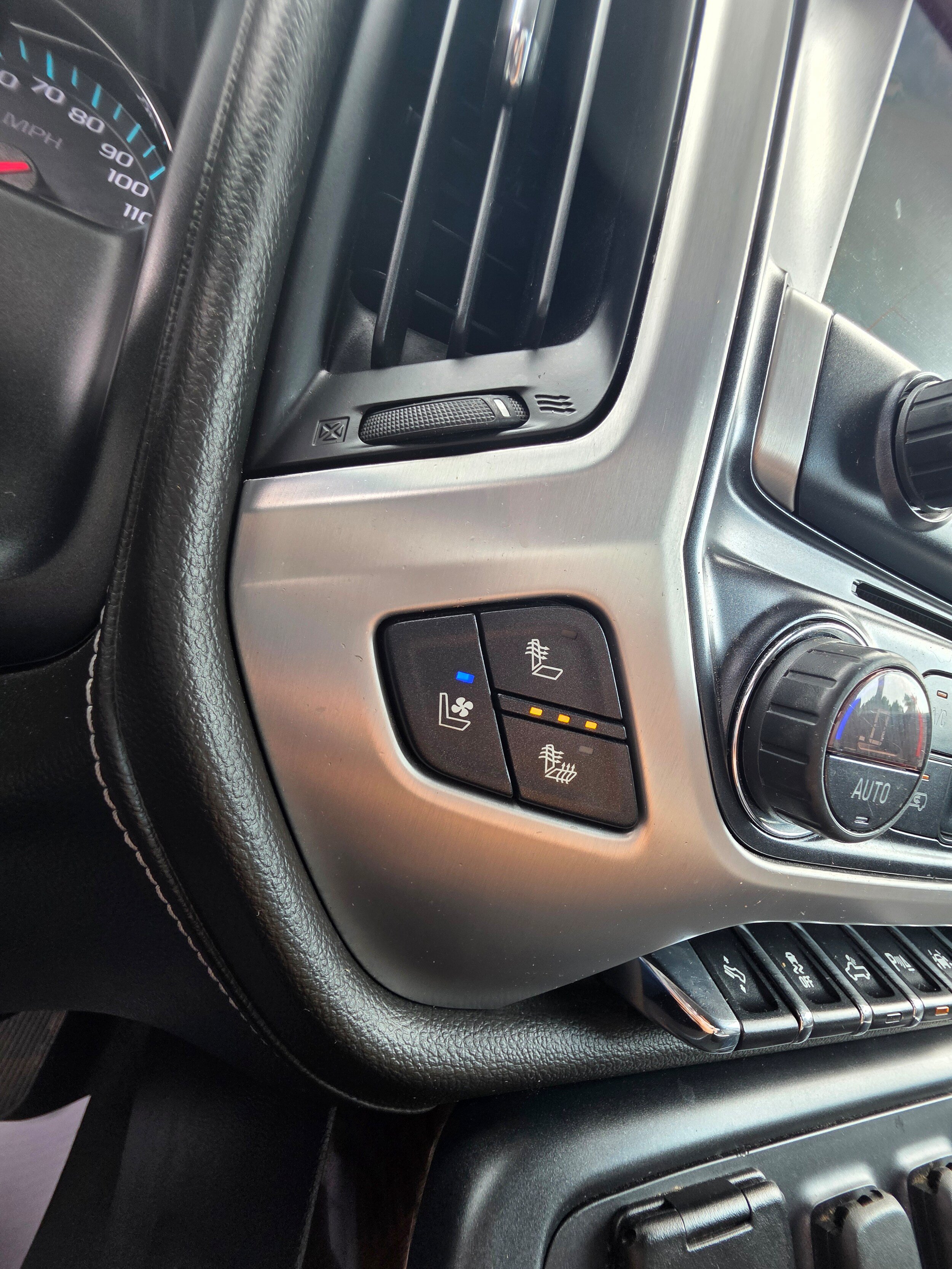 Used 2018 GMC Sierra 1500 SLT AWD/4WD image 15