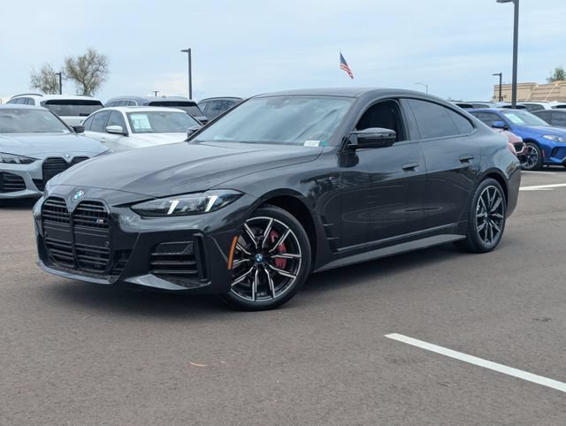 New 2026 BMW M440i w/ Premium Package RWD image 2