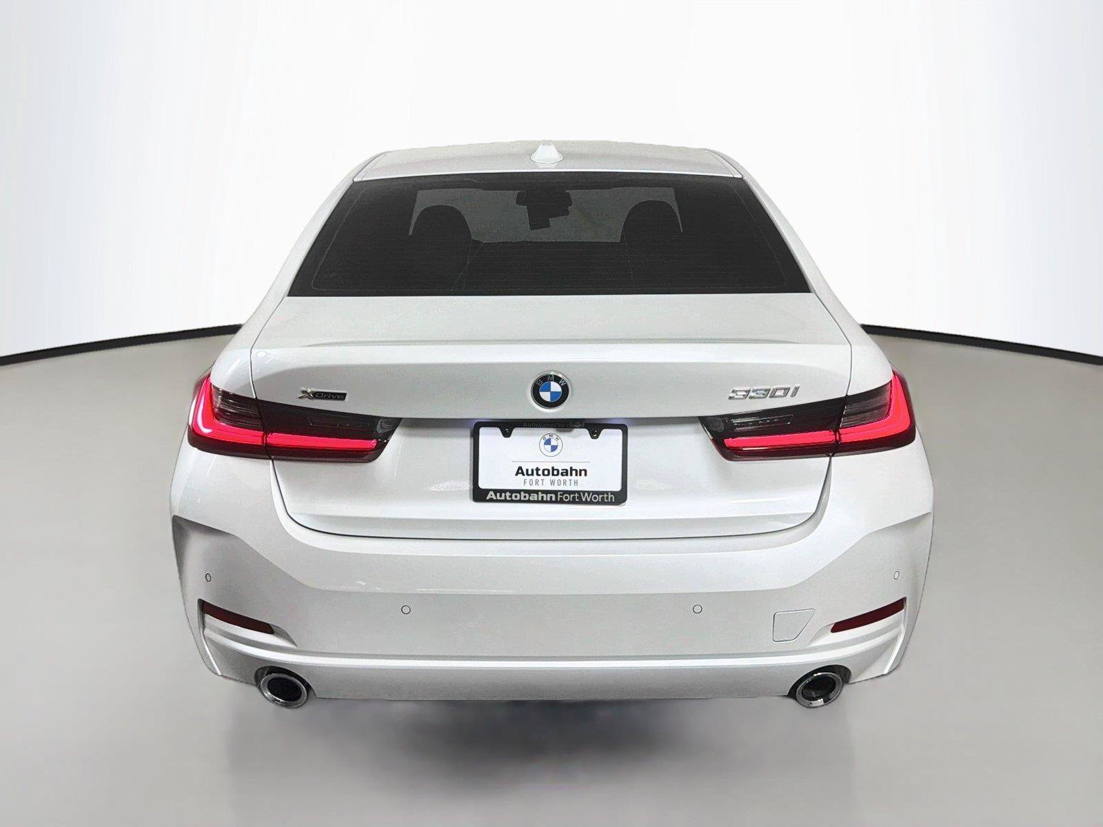 New 2026 BMW 330i xDrive Sedan w/ Convenience Package AWD/4WD image 6