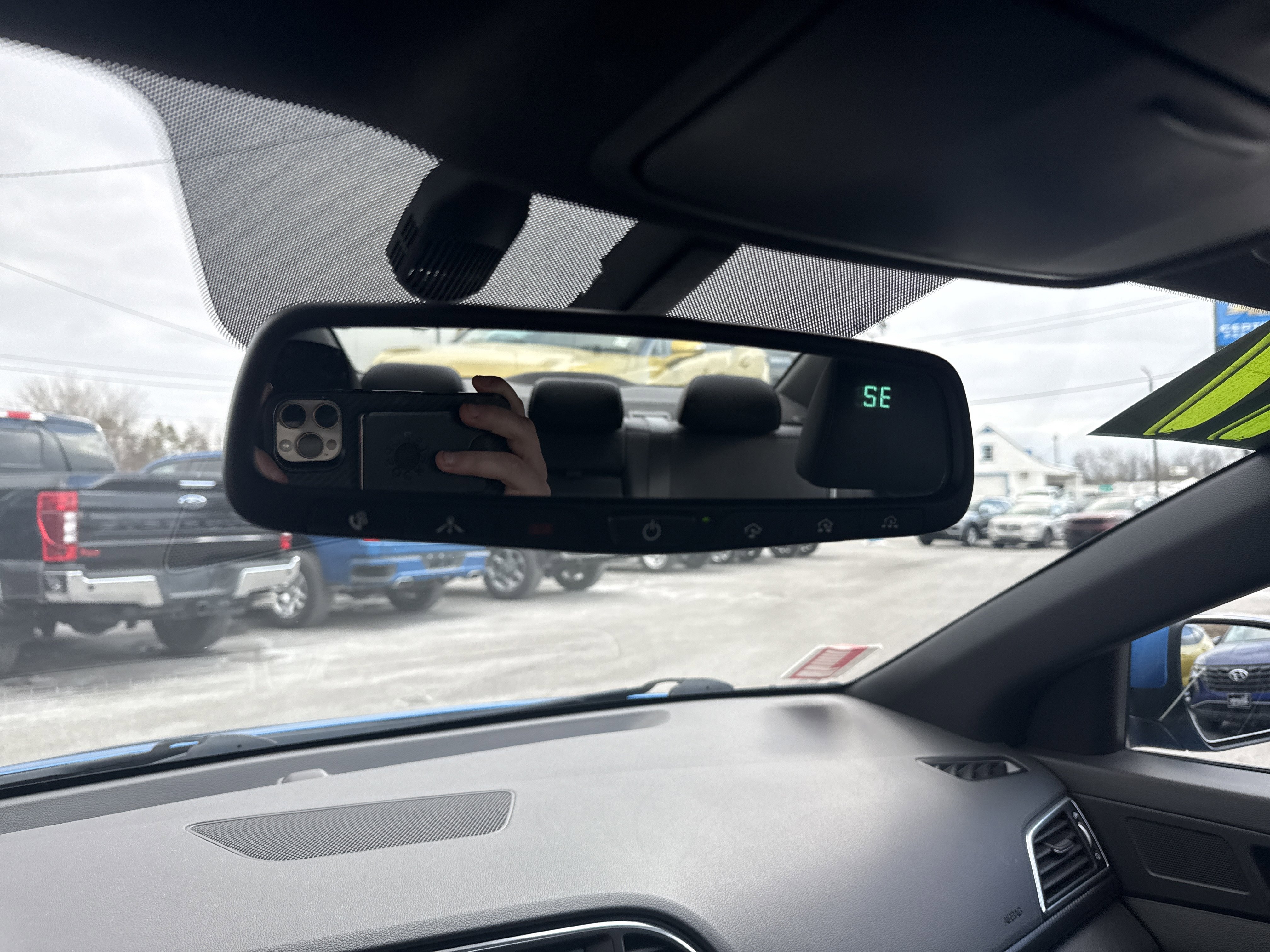 Used 2017 Hyundai Elantra Sport w/ Sport Premium Package 06 image 28