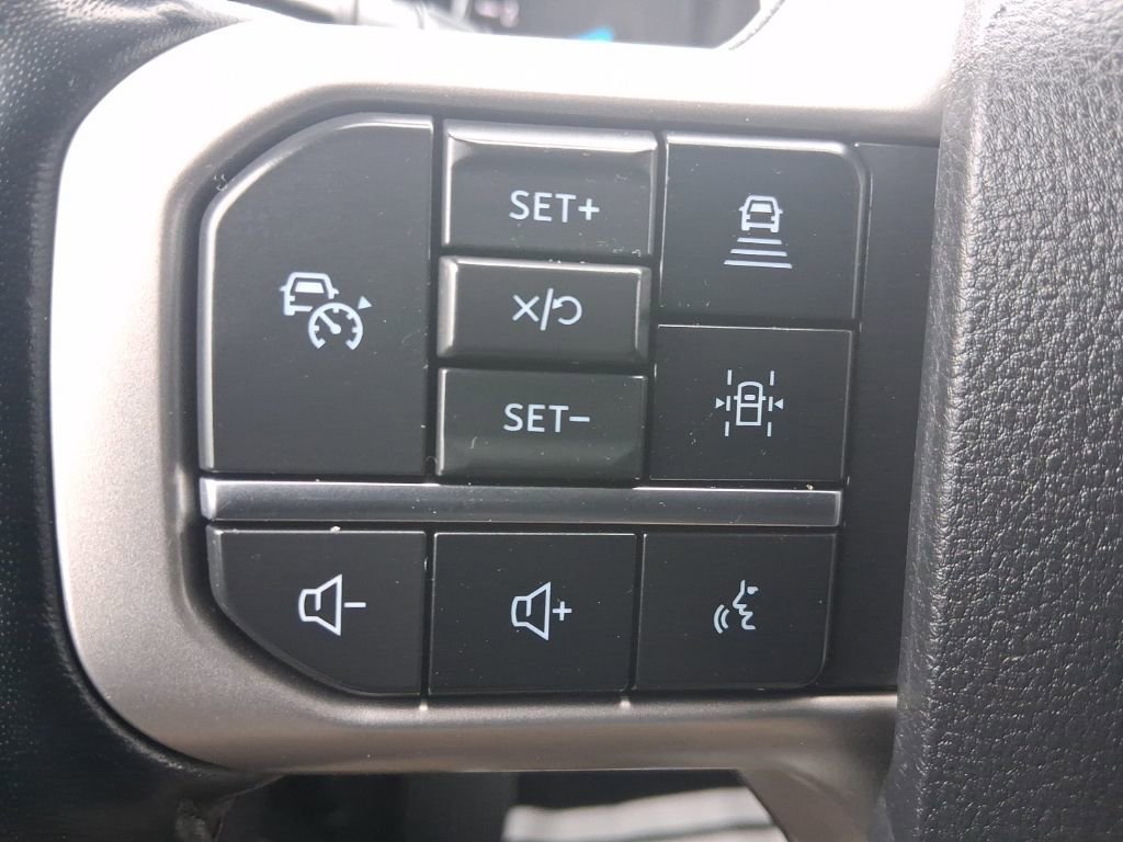 Used 2023 Ford Expedition Max Limited image 24