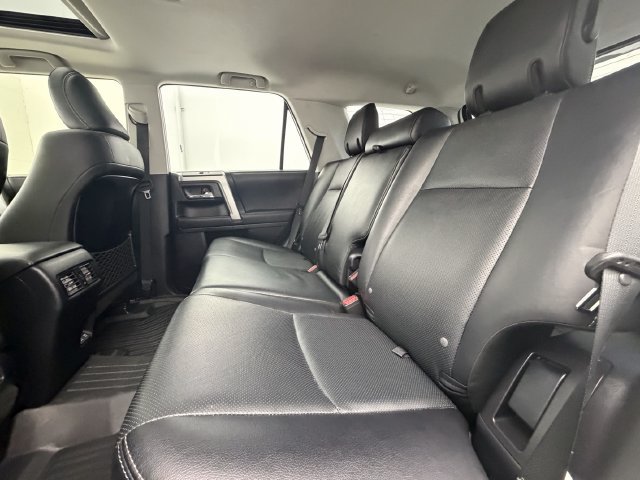 Used 2022 Toyota 4Runner Limited RWD image 22
